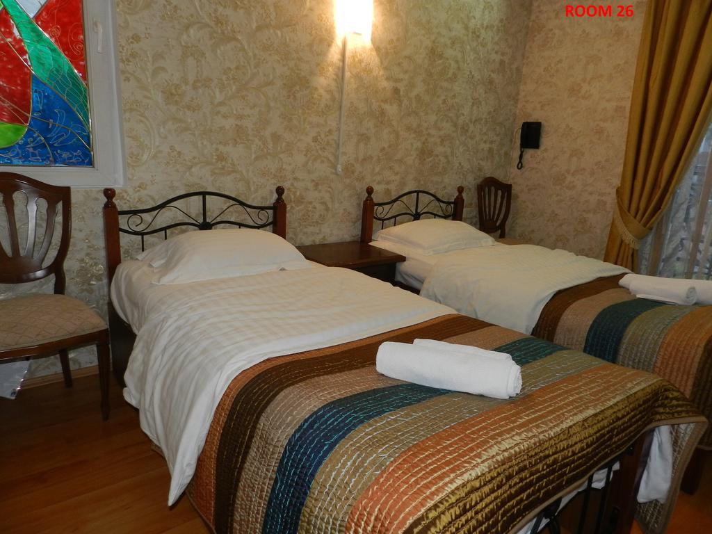 Hotel Elegant Garden Batumi Exteriör bild